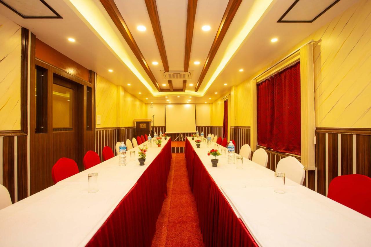 Hotel Iceland Pokhara Exterior foto